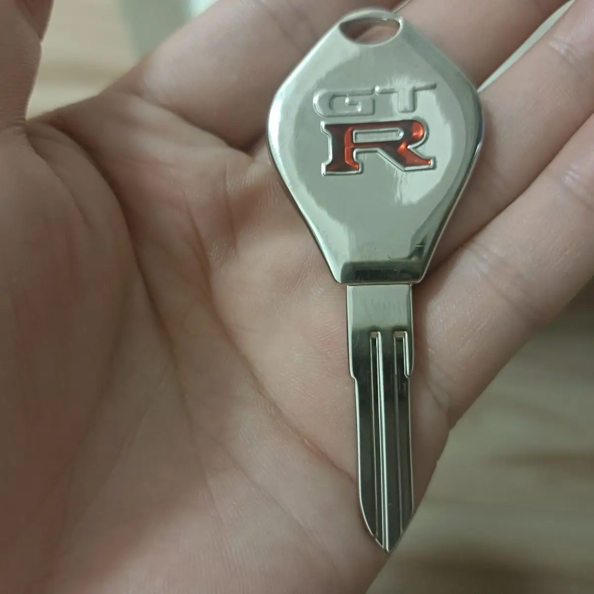 

Engravable GTR Key Blank, Uncut Metal Skeleton Key for DIY Gift, Automotive Fashion Accessory & Engine Lover's Keepsake