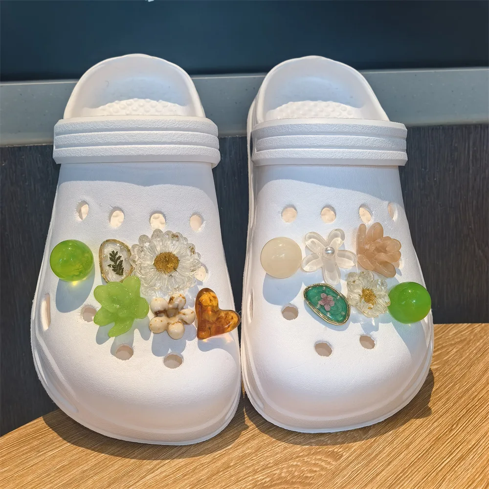 Shoe Charms Spring Floral Cluster Sunflower Green Faux Pearl Resin Small Lightweight Clog Crystal Jelly Shoes Card Mounted