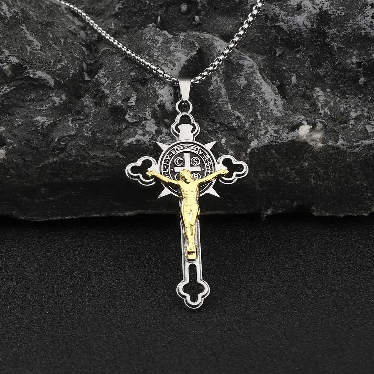 Antique Jesus Cross Never Fade Stainless Steel Chain Screw Man Necklace Bling Two Tone Pendant Street Hip Hop Male Jewelry