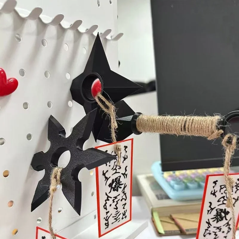 Heißer Anime Ninja Kunai Kühlschrankmagnet Spielzeug Cartoon Cosplay Requisiten PVC Shuriken Modell Dekoration Kühlschrankmagnete Spielzeug Geschenk – Detail 4