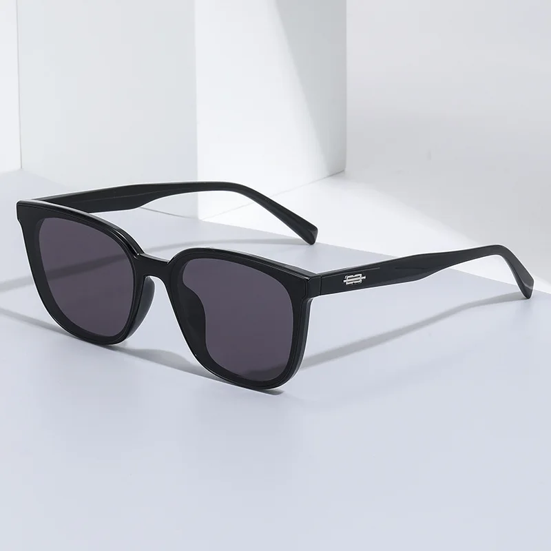 

2025 New Fashionable Cat Eye Sunglasses Unisex High-End for Outdoor Party Cycling Fishing UV Protection Trendy Accessory
