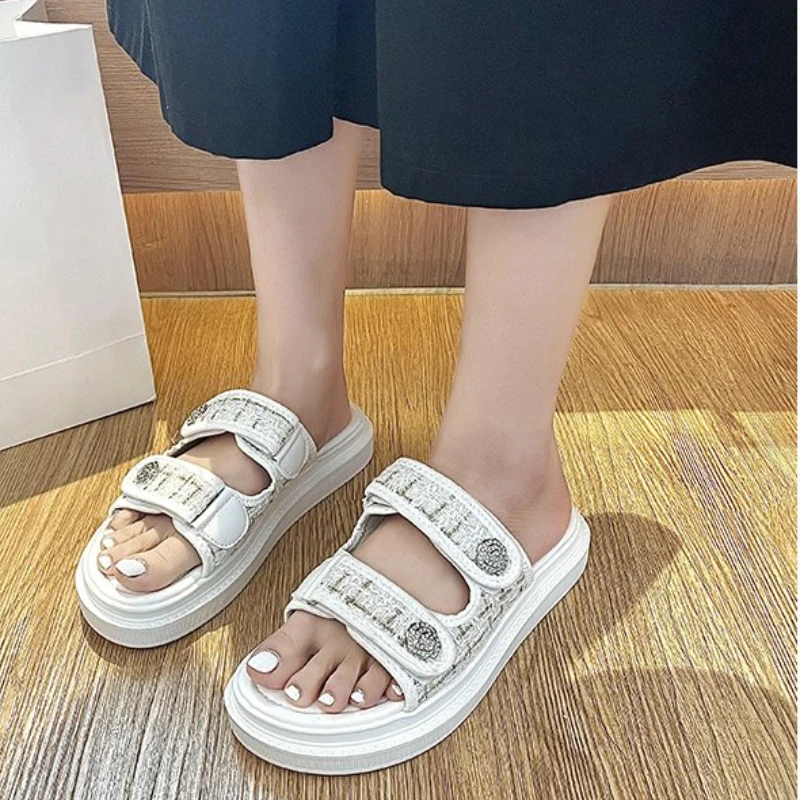 2023 Women Fashion Sandals Summer New Flat  Embroidery Size  Casual Roman Designer Shoes Platform Sandal