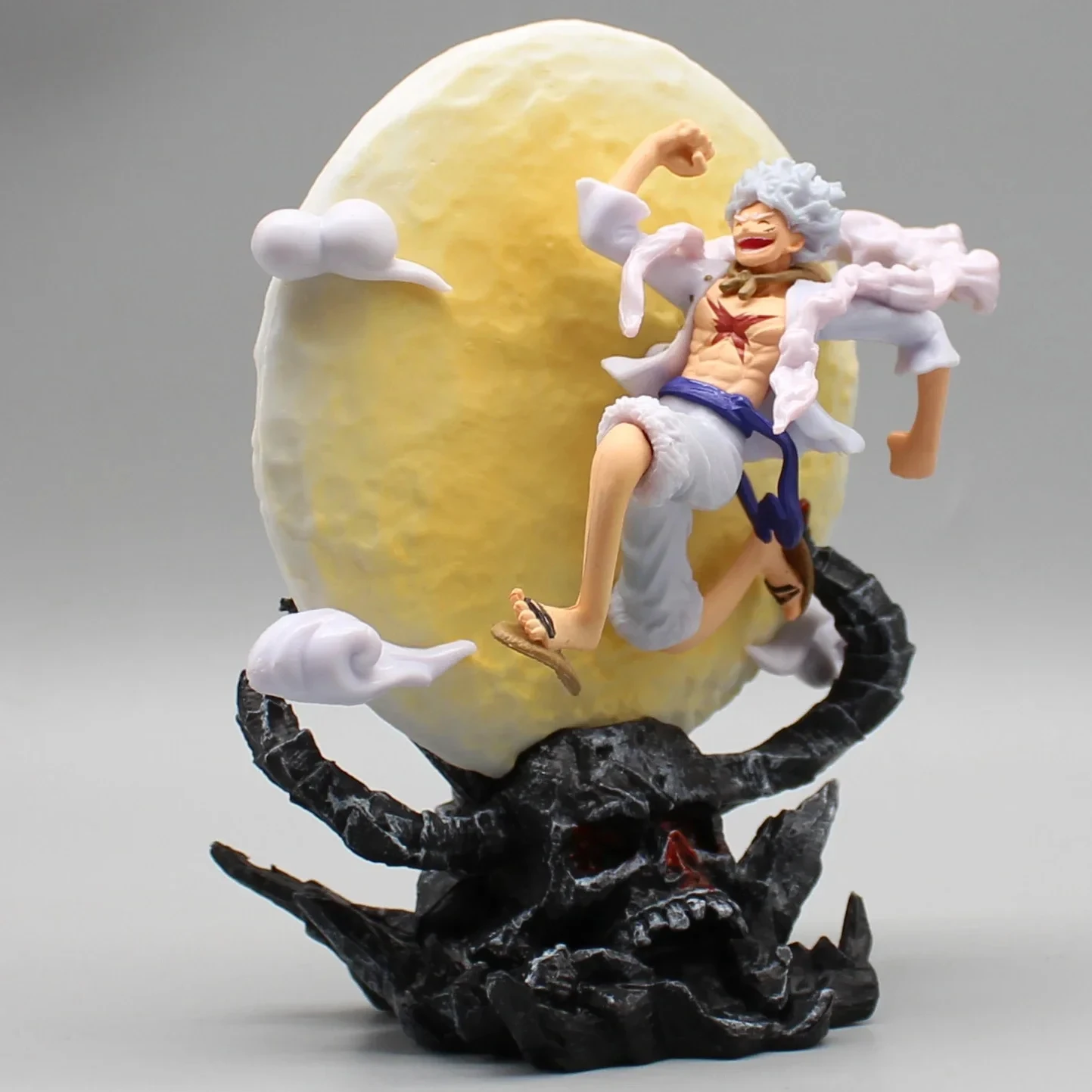 One Piece Luffy Anime Figure Moon Nika Luffy Model Gear 5 Series With Moon Light Action Figure Statue Decoration Christmas Gifts