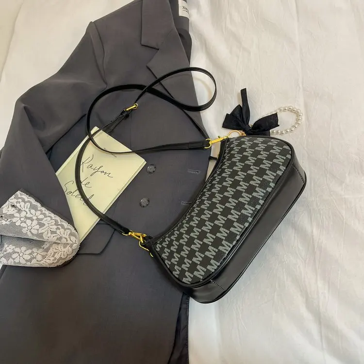 

Новая женская сумка через плечо 2026 года в японском стиле с цветовыми блоками, регулируемым ремнем, многофункциональная, для ношения на плече и через плечо, в стиле бохо, для пляжа и повседневного использования