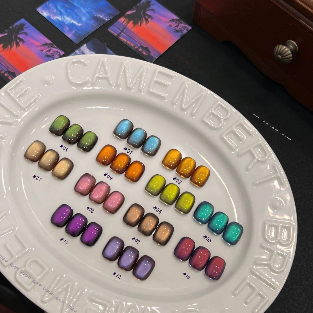 

15ml Autumn Winter Sunset Cat Magnetic Nail Gel Polish 12Colors Semi Permanent Magnetic Gel UV/LED Soak Off Gel Vanrish Design