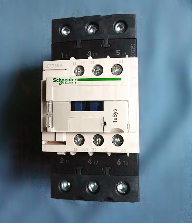 

LC1D65AM7C coil 220VAC contactor relay TeSys 3P 65A 1NO+1NC load standard LC1D brand new original LC1D65A M7C