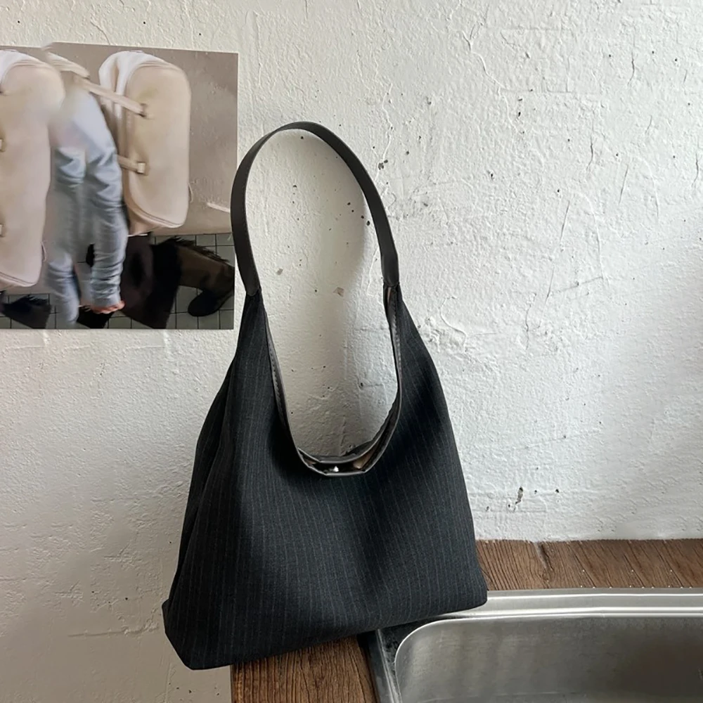 Casual Large Capacity Underarm Shoulder Bag for Women Simple Striped New Soft Buckle Composite Bags Daily All-Match Handbags