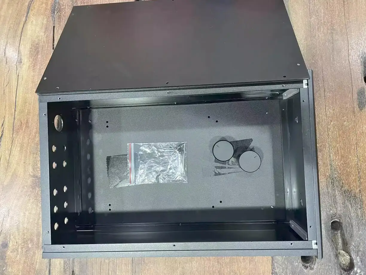 

All aluminum amplifier chassis / AMP Enclosure /DIY box with knobs W240mm*H105mm*D360mm