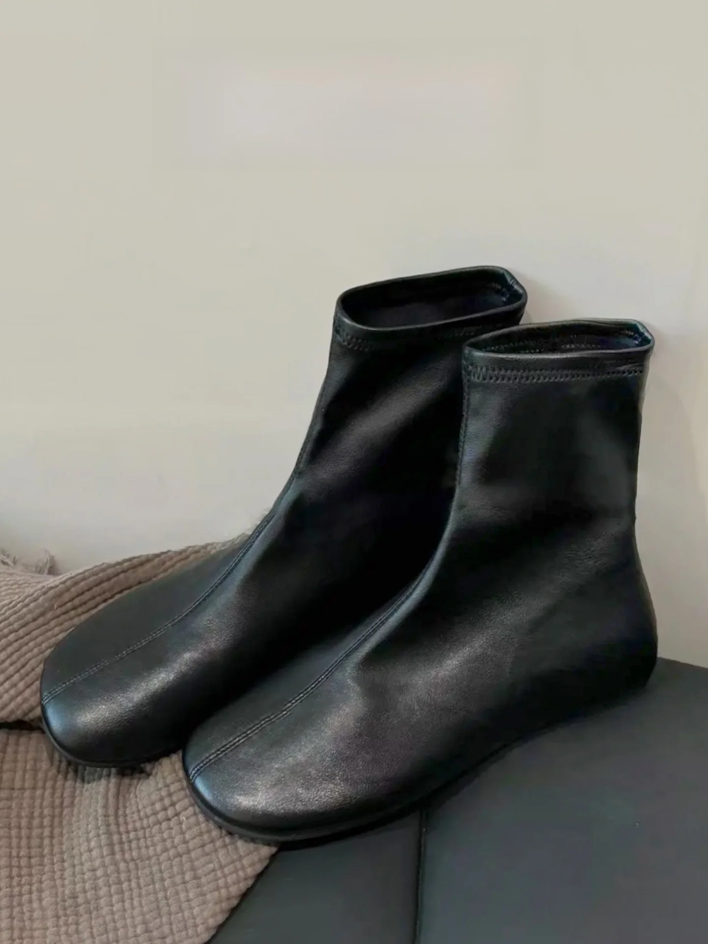 

Кожаные ботинки, женские осенне-зимние новые ботинки Sle ort, тонкие ботинки на молнии с внутренней стороны 3 см