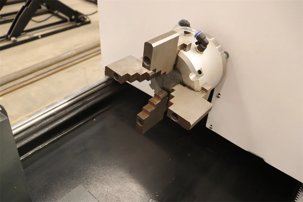 Raytu 6 m 1500W 2000W 3000W CNC أنبوب معدني الأنابيب Raycus IPG MAX قاطع الألياف للمعادن الصلب أنابيب مستديرة ومربعة