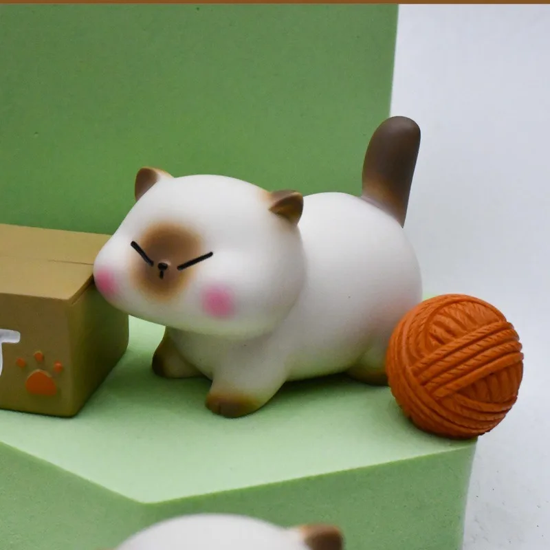 

Cute Cat Douding Little Siam Blind Box Trendy Doll Decoration Desktop Decoration Surprise Box Opening Gift