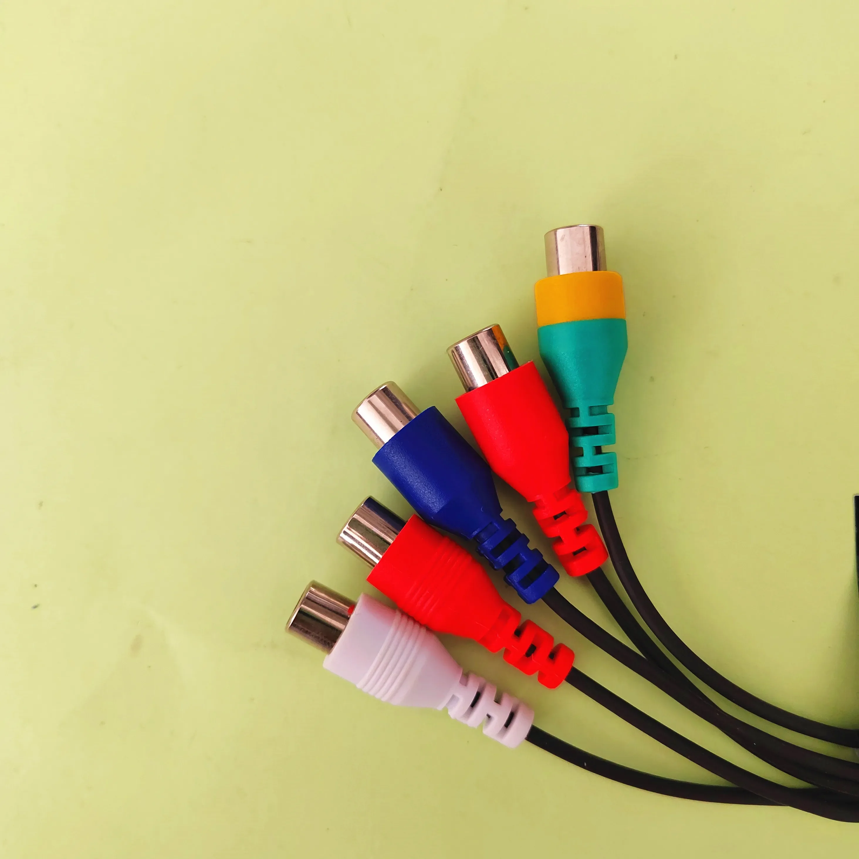 1szt BN39-01154W 3.5mm + 2.5mm do 5 RCA Audio Video AV Component Adapter Kabel kompatybilny Samsung LED LCD TV UN60D6420UF D6450UF