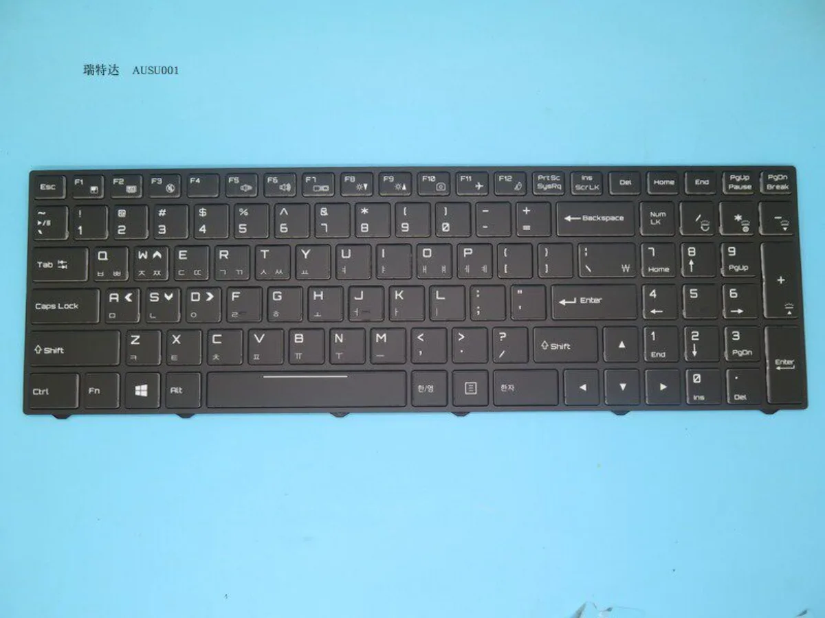 LL for GIGABYTE GIGABYTE Sabre 15 17 -W8 15-K8 G8 KR US Notebook Keyboard
