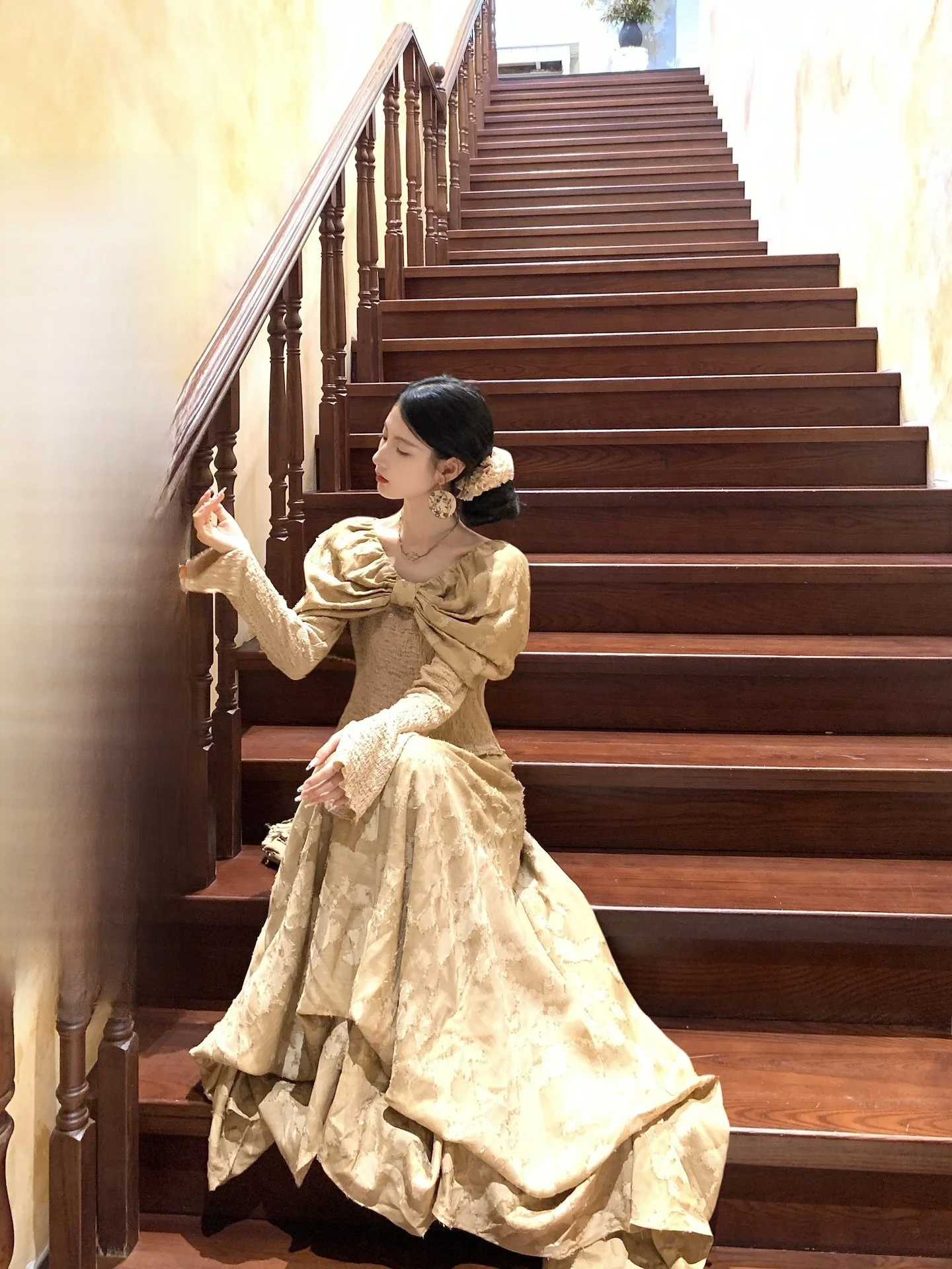 

Walkink Zen Feather Long Sve Top Текстурированный Bud Design f Юбка Восстанавливаемая женская осенняя коллекция ort Length