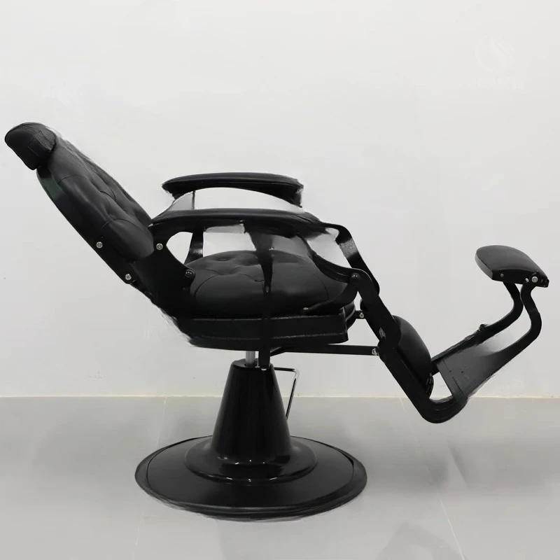 A cadeira de barbeiro retrô com cabeça de óleo pode ser levantada, girada e colocada