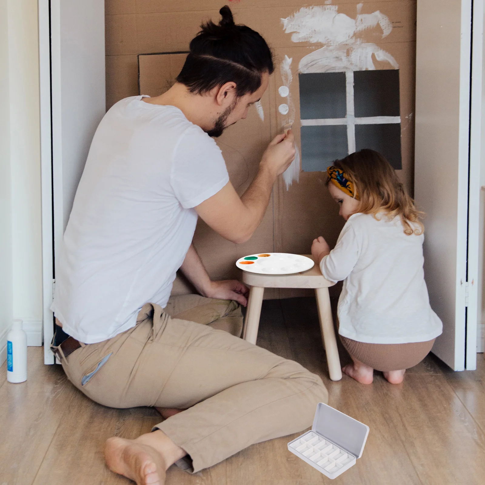 

1Set Watercolor Tin Metal Storage Box with Plastic Color Pans Empty Palette Lightweight Portable Art Paint Palette for Acrylic