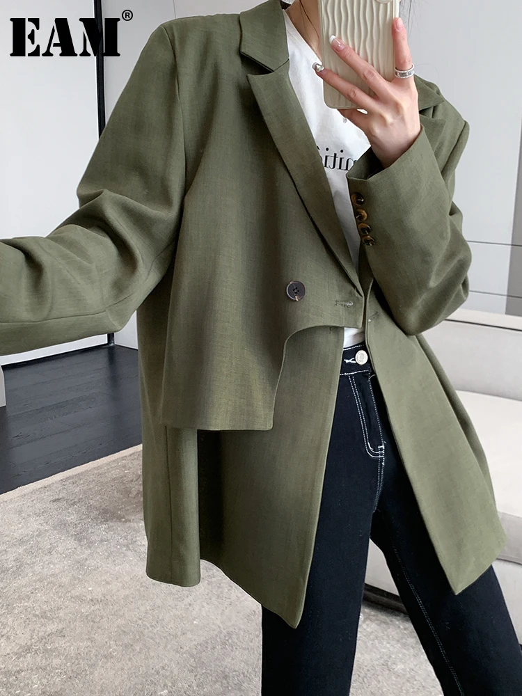 [EAM] Frauen Grün Unregelmäßige Große Größe Casual Blazer Neue Revers Lange Hülse Lose Fit Jacke Mode Frühling Herbst 2024 1DF5044