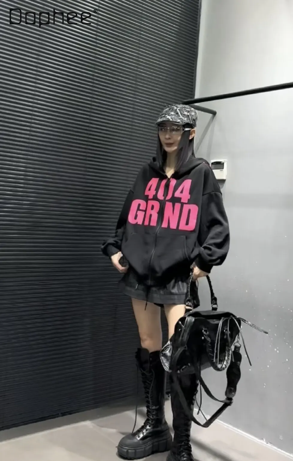 

European-style Women's Sweatshirt Cardigan 2026 Spring New Style with Personalized Foam Letter Print Loose-fitting Hooded Jacket