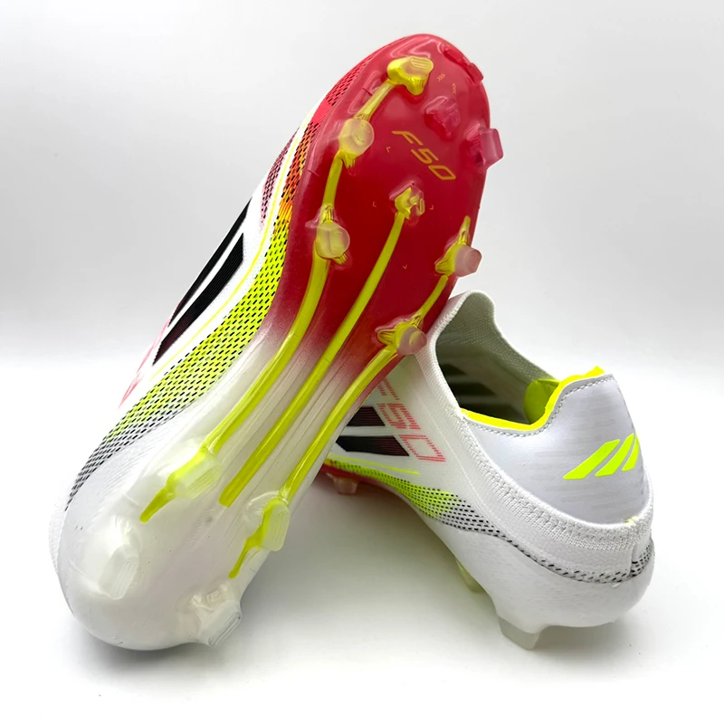 

FG Men Soccer Shoes Society Cleats Grass Training Football Field Boots Outdoor Ultralight Training Football Shoes Sneaker Unisex