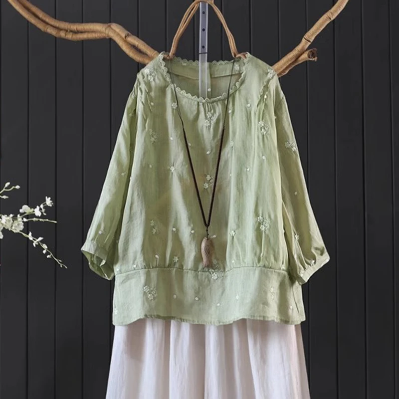 

100% Linen Women Casual T-shirts New Arrival 2025 Summer Vintage Style O-neck Floral Embroidery Loose Female Tops Tees M1775