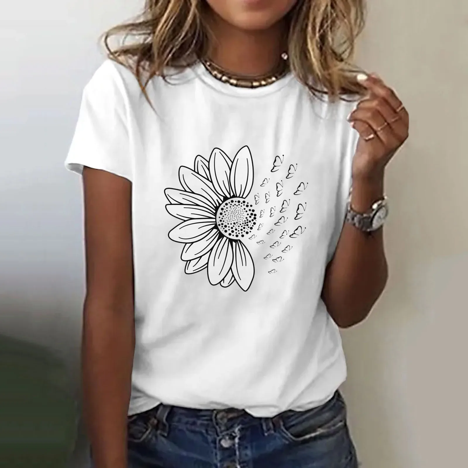 

New Fashion Print Women T-Shirt Sunflower Cotton Lady Tops Y2k 2024 O-Neck Women Summer Loose Casual Soft Female Clothing