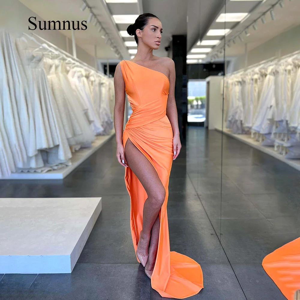 

Orange Pleats Satin One Shoulder Prom Dresses High Split Sexy Prom Gown Customize Sleeveless Summer Evening Dress Sweep Train