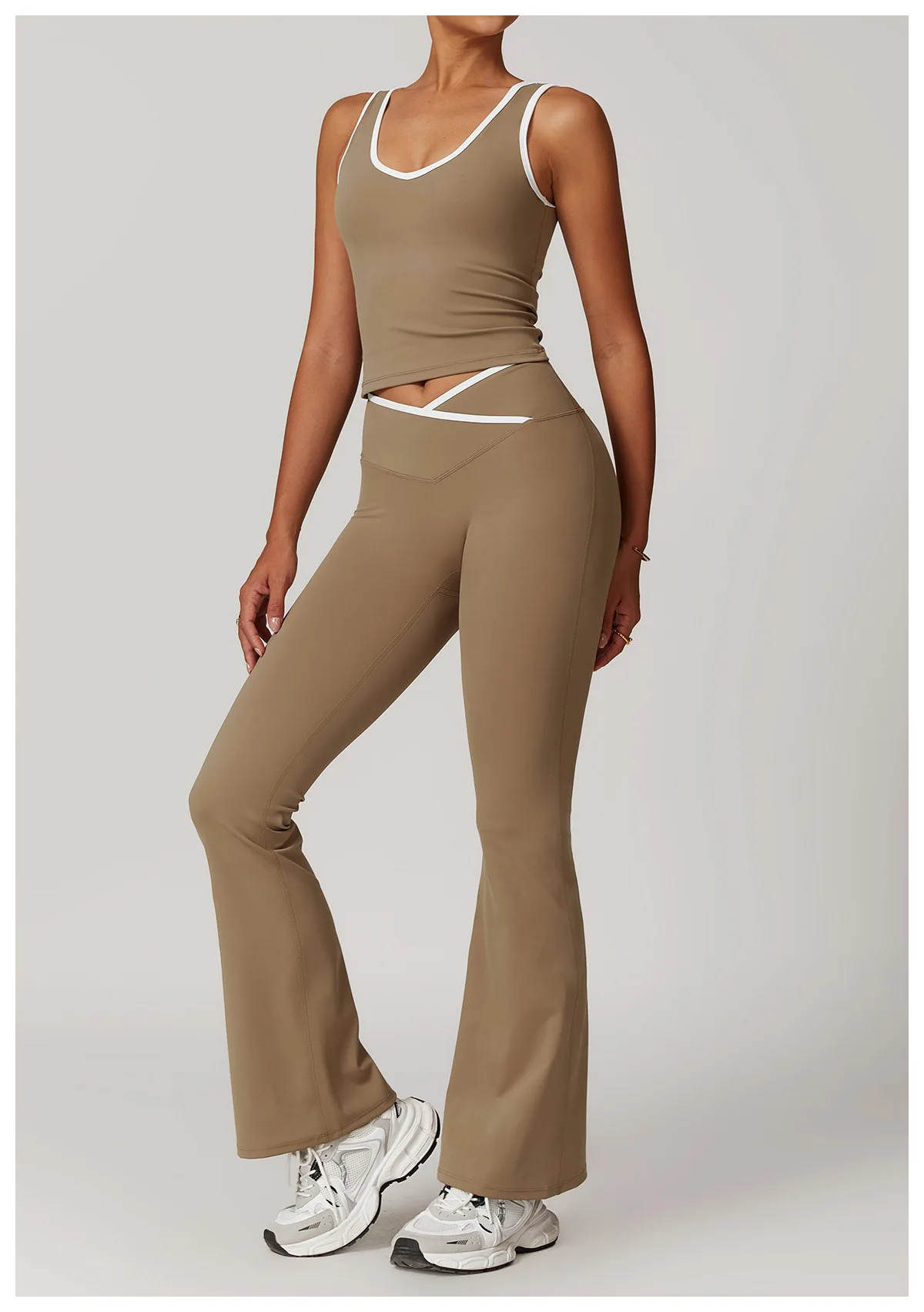 

2025 Women's 2 Piece Yoga Set: High Waist Seamless Leggings & Sports Bra Workout Outfits Gym Sportswear Fitness Activewear