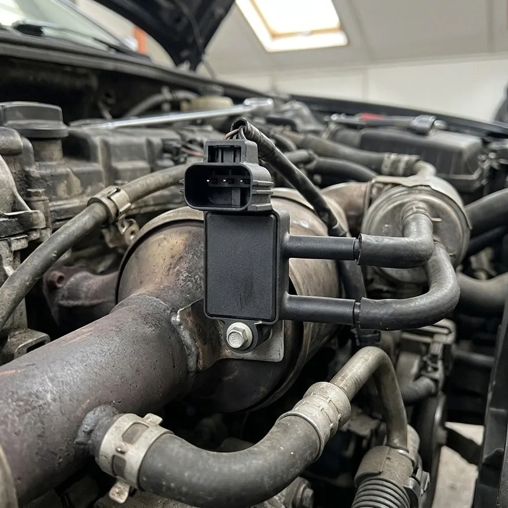 For Car Engine Repair As Shown Differential Pressure Sensor Direct Replacement No Programming Required Plastic And Metal Build
