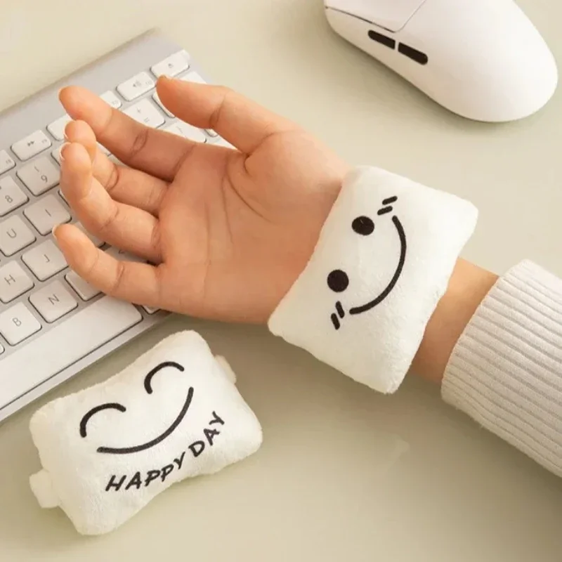 Kawaii Expression Mouse Pad Wrist Rest Cute Pillow Support Comfortable Mat Anti Slip Reduce Fatigue Anti-wear Wrist Protector