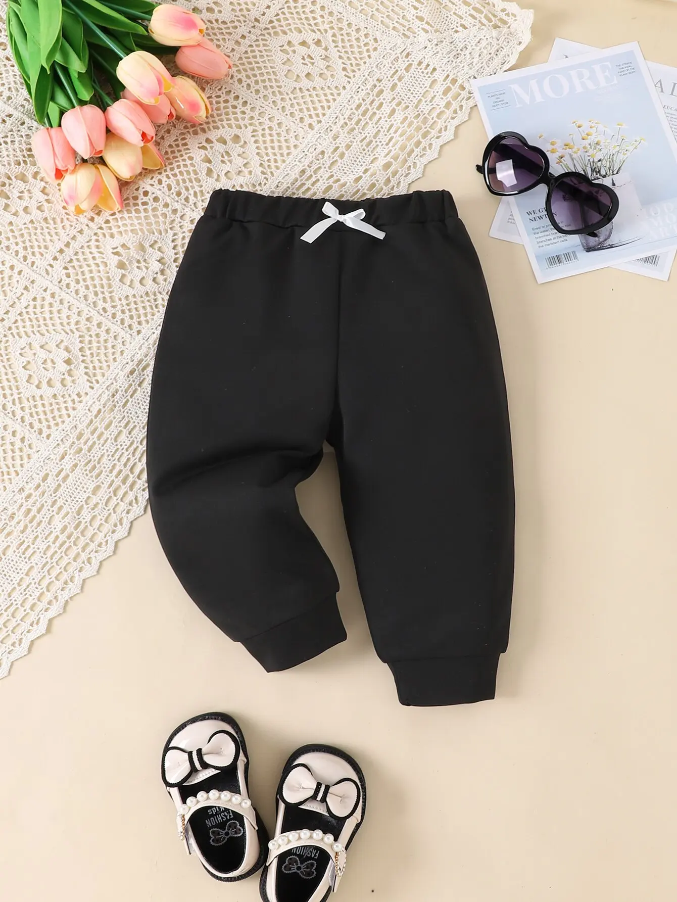 Spring and Autumn Baby Girls Casual Simple Loose Outdoor Sports Pants Solid Color Bow Decorated Comfortable Baby Pants