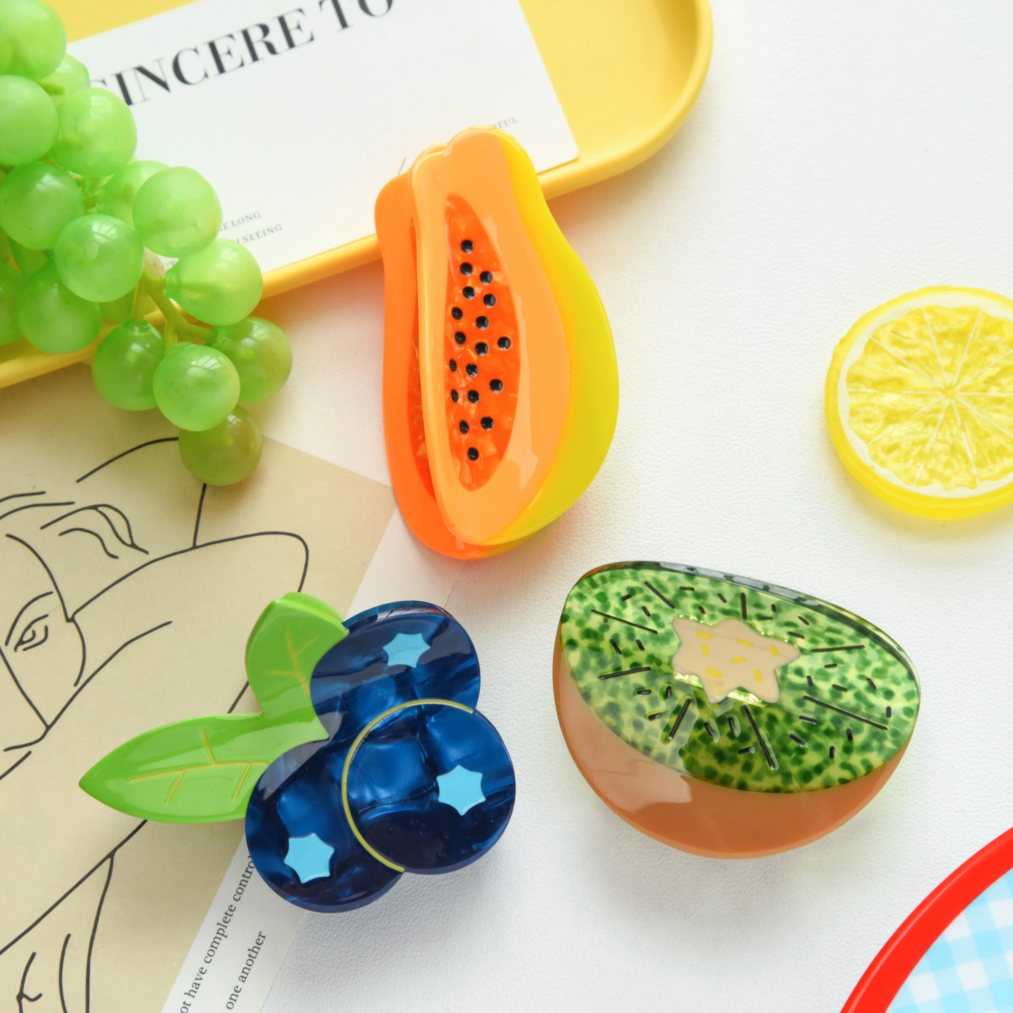 Pinza para el pelo de acetato de fruta dulce, mirtillo y papaya, serie de frutas de verano, pinzas para el pelo de cangrejo, accesorios para el cabello para mujeres y niñas