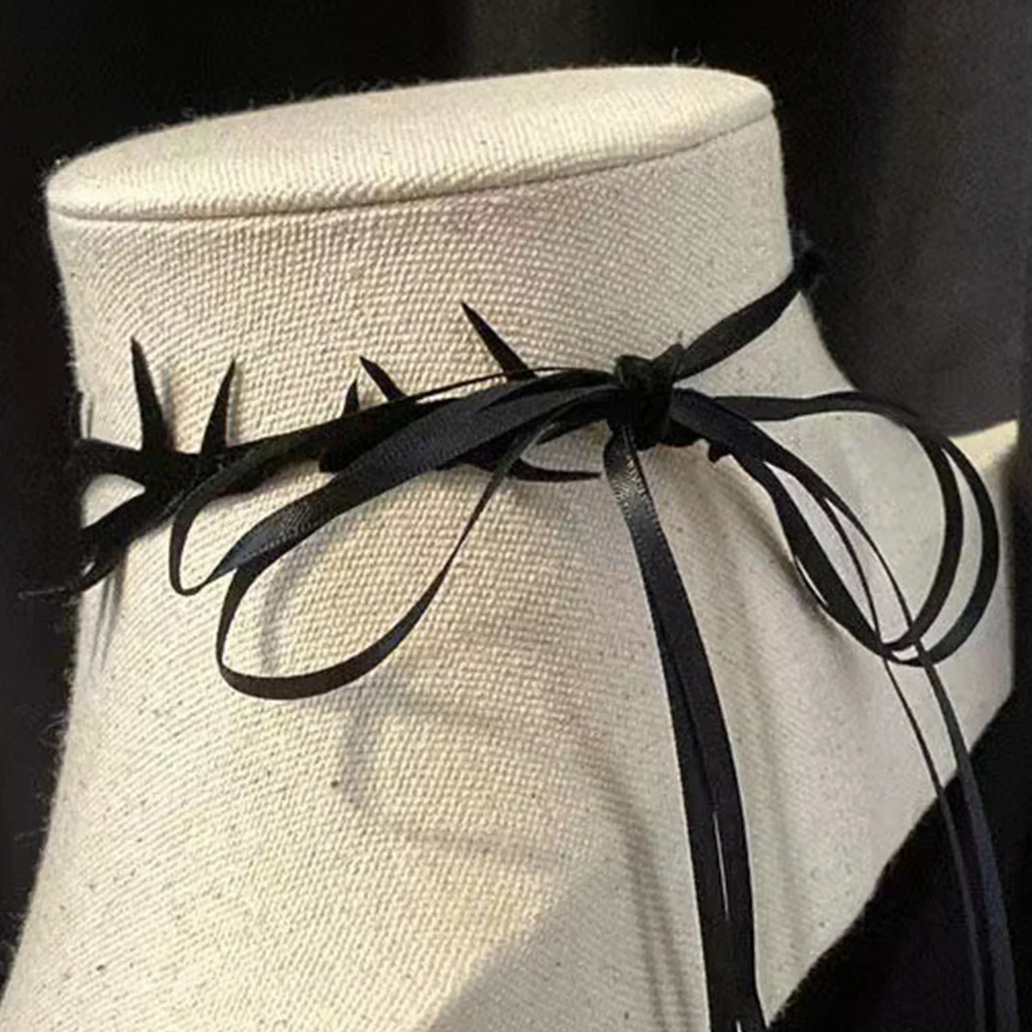 القوطية الأسود الدانتيل المخملية شوكة قلادة للنساء موضة الشرير المختنق قلادة هالوين حفلة المختنقون القلائد مجوهرات هدايا