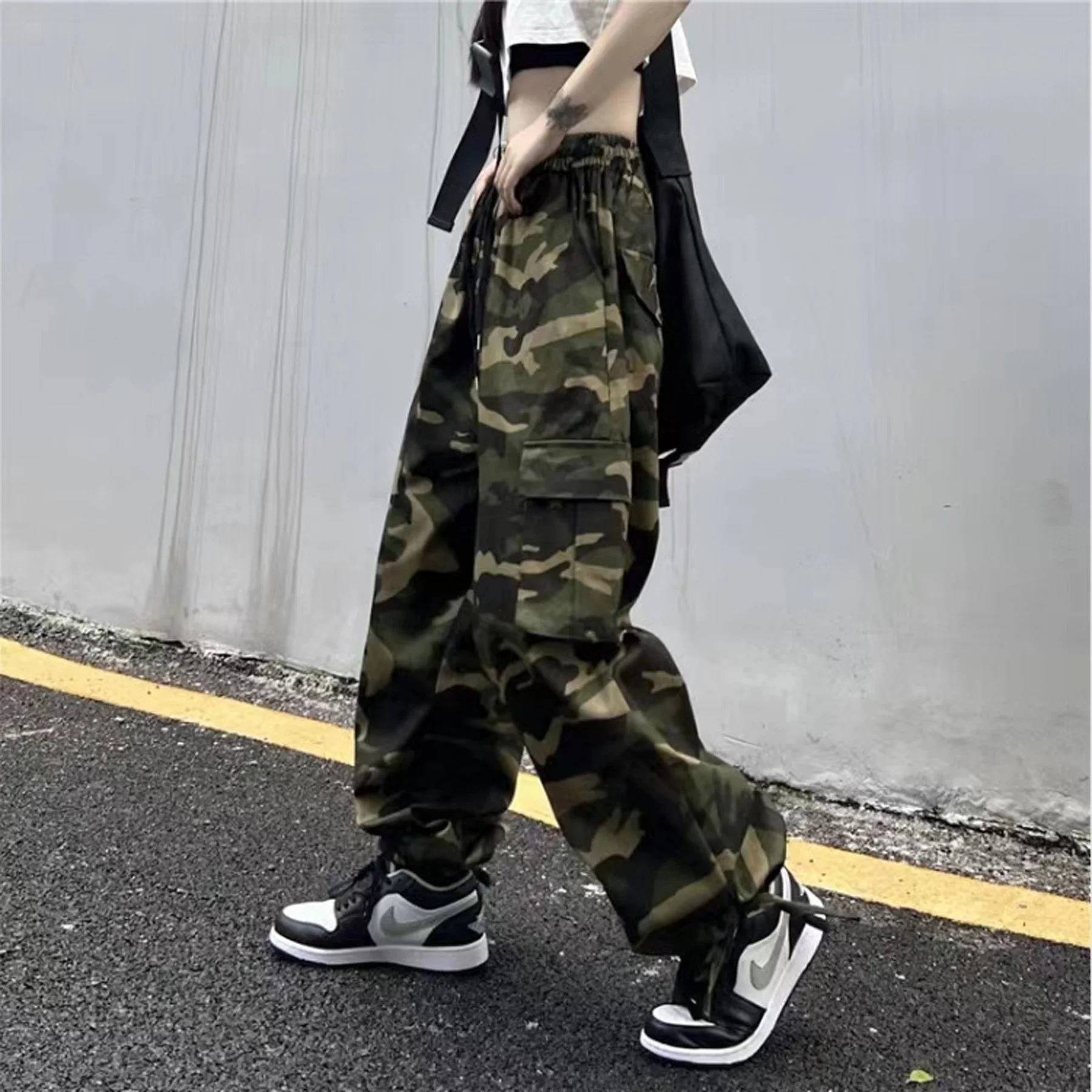 Camouflage Cargo Pants Women Summer Streetwear Loose Wide Leg Trousers Vintage Casual High Waist Drawstring Multi Pocket