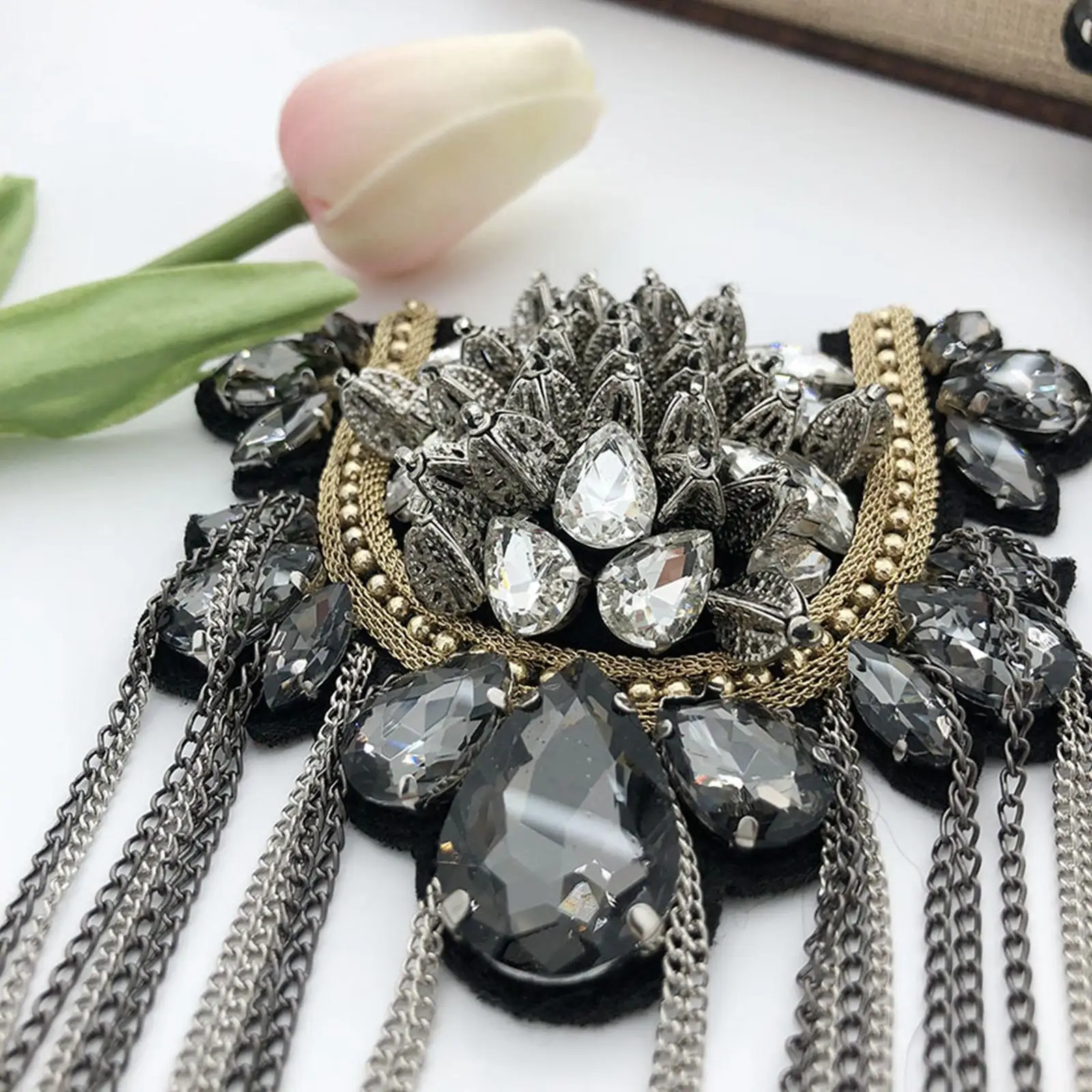 Punk Epaulet with Tassel Shoulder Boards Badge Brooch Epaulette for Suit Party