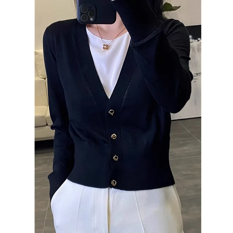 Elegant temperament V-neck cashmere knit cardigan women\'s spring and autumn thin sweater short loose wool bottom coat