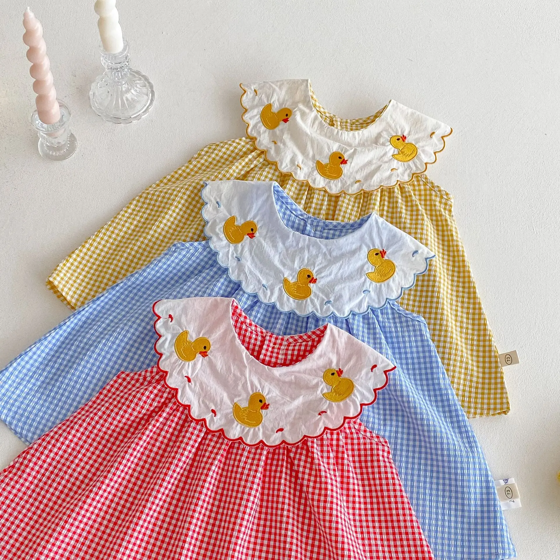 Girl's Duckling Tank Top Dress 2025 New Summer Children's Korean Edition Checkered Dress Baby Embroidered Cartoon Dress