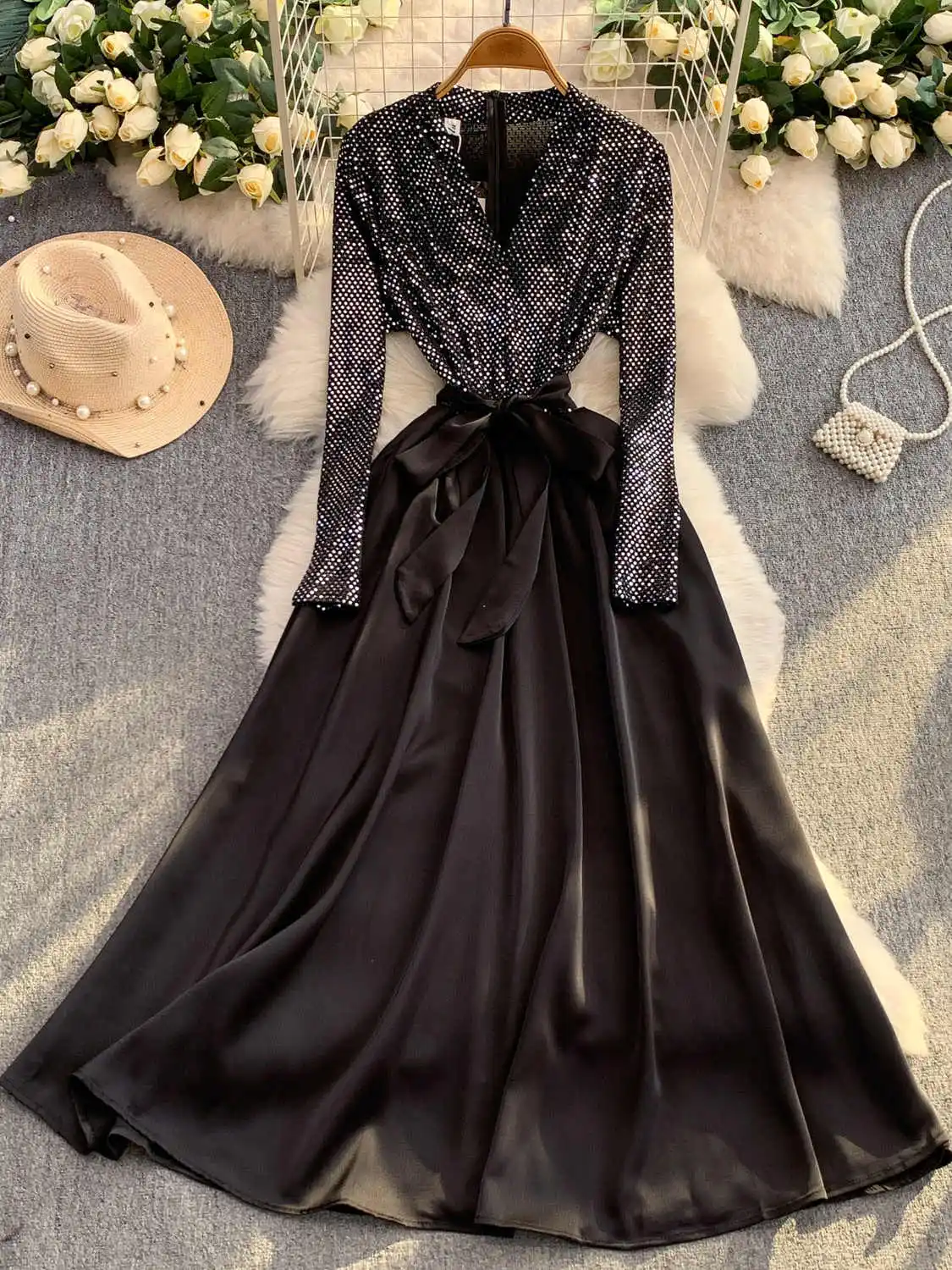 فستان سهرة نسائي أسود على الطراز القوطي مرقع عتيق بأكمام طويلة ورقبة على شكل حرف v فستان حفلات فاخر Y2k قطعة واحدة ملابس الخريف #2