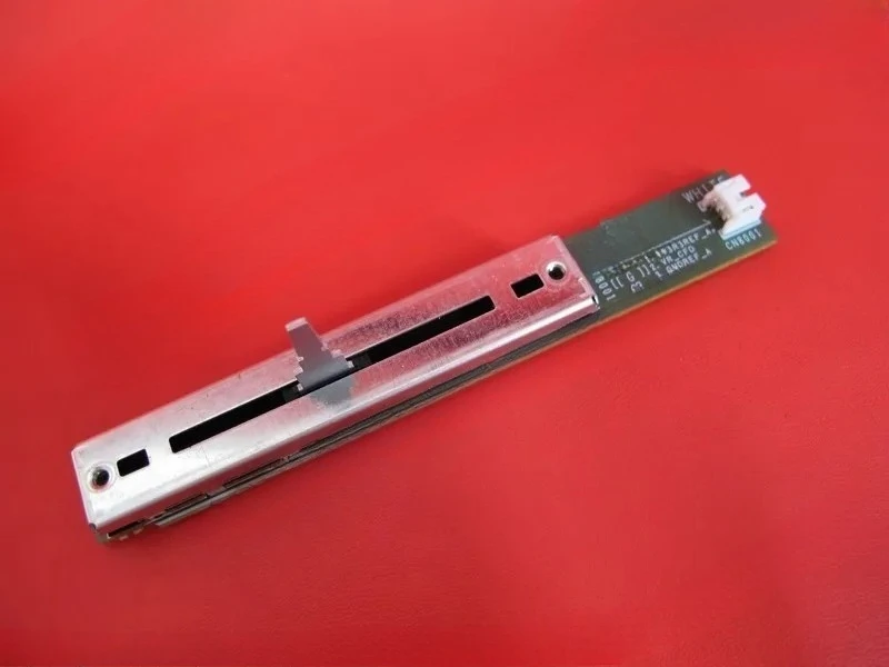 

Original Pioneer DJM-2000 2000nexus Solder Free Cross Cut Fader, Potentiometer DWX2929/3415