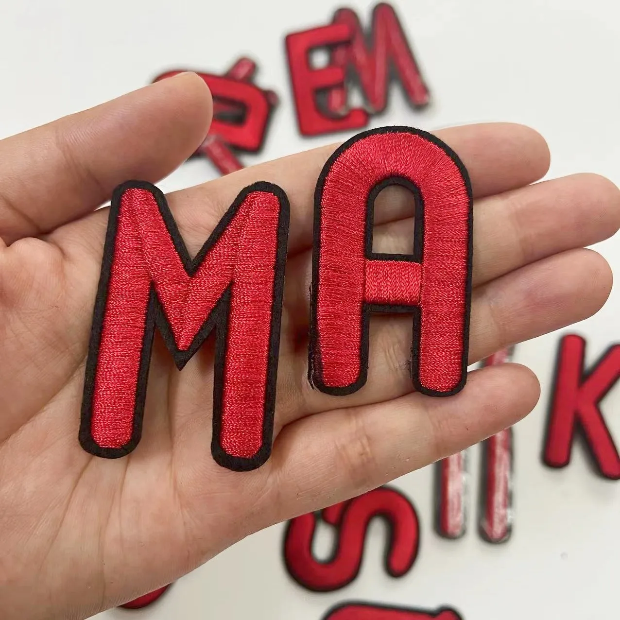 Red Letters Iron On Patch Applique Diy Alphabet Embroidered Patches For Clothing Bags Sewing Name Badge Patch Accessories