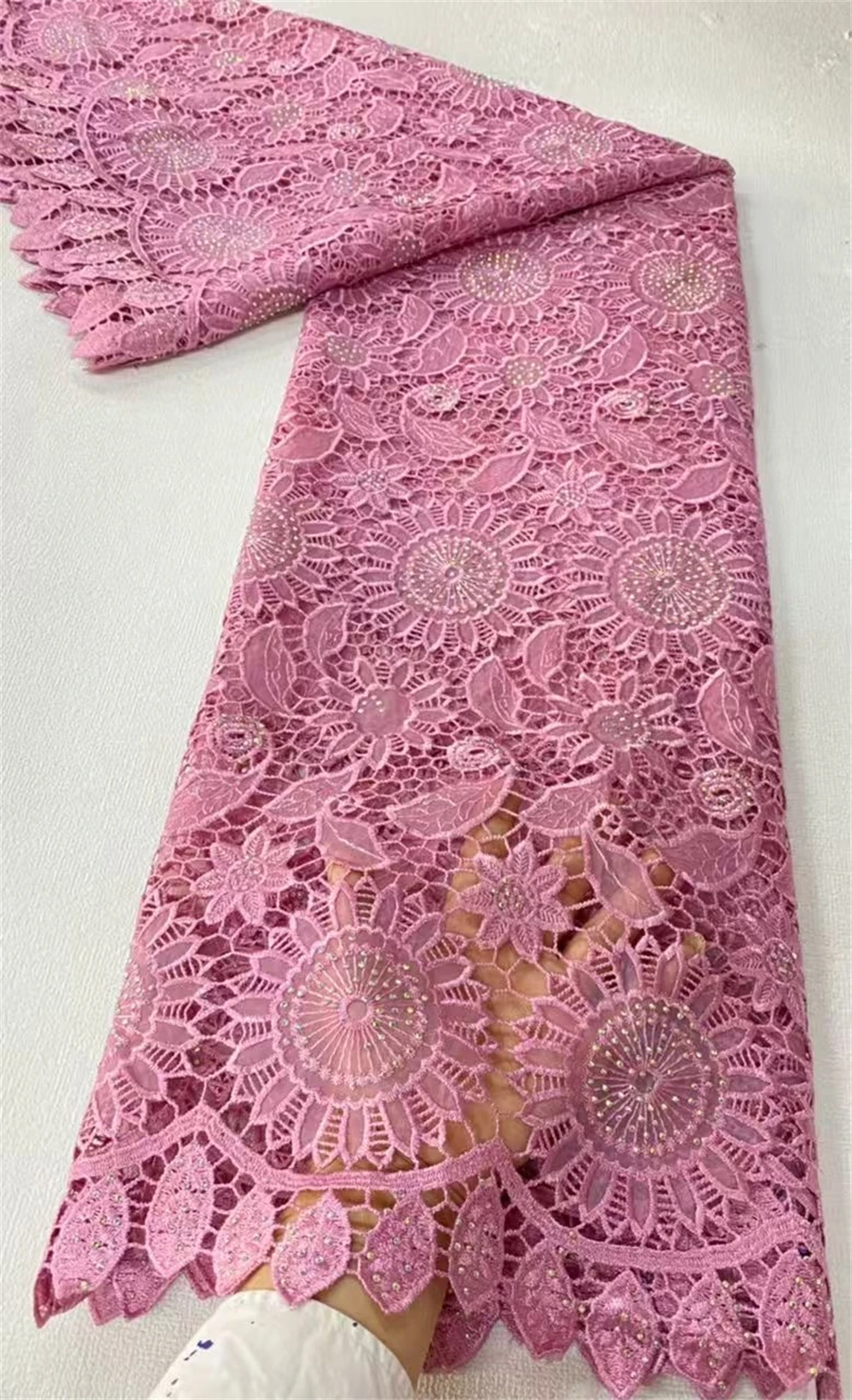 

2025 African Nigerian High Quality Tulle Lace Fabric Sequins Embroidery French Guipure Party Dress Fabric for Sewing 5 Yards