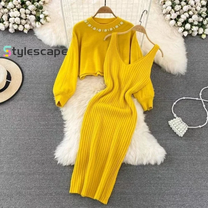 Two Piece Base Knitted Dress 2024 Autumn and Winter New Mid to Long Style Hip Hugging Knitted Dress Set Sweater Inner Layer