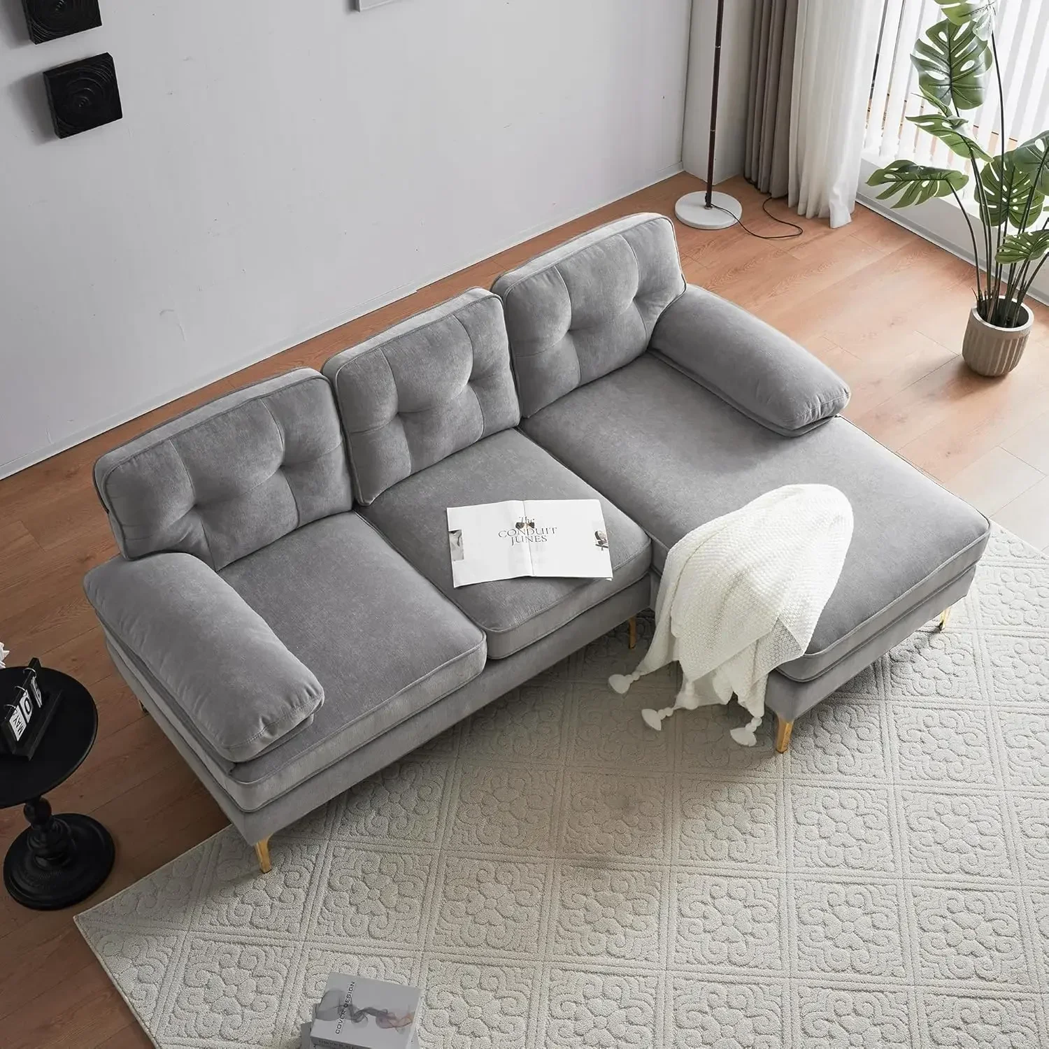 

Modern Seater Sectional L Shape Sofa with Comfortable Back and Armrest, Luxury Velvet Couch with Strong Metal Legs