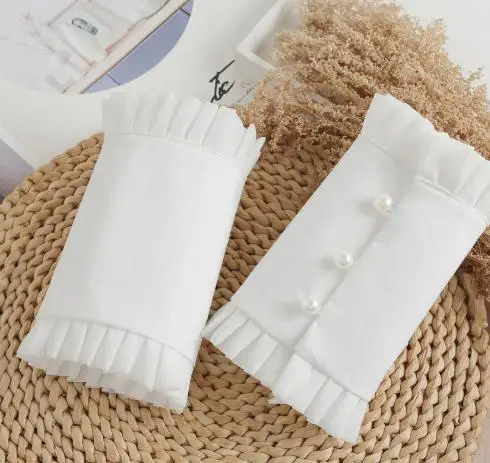 

1 Pair Pearl Button Detachable Fake Sleeves White Floral Ruffled Lace Wrist Cuffs For Women Girls Lolita Style Wedding Bridal