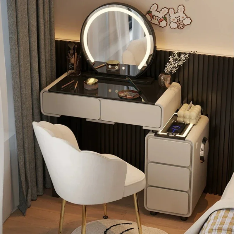 Modern Luxury Vanity Table Bedroom Comfortable Beauty Organizer Dressing Table Organizer Bedside Penteadeira Trendy Furniture