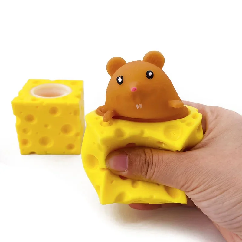 Zabawna mysz Królik Kubek Zabawki do ściskania Stress Relief Pet Cheese Pinch Fun Stress Ball Vent Squirrel Cup Prank Fidget Toys Dla Dzieci