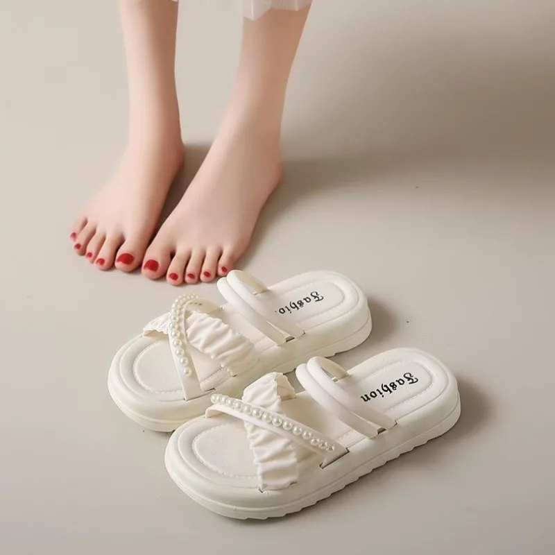 2026 New Women's Fairy Style Two-Way Beach Sandals with Thick Sole for Summer Outdoor Wear view 2