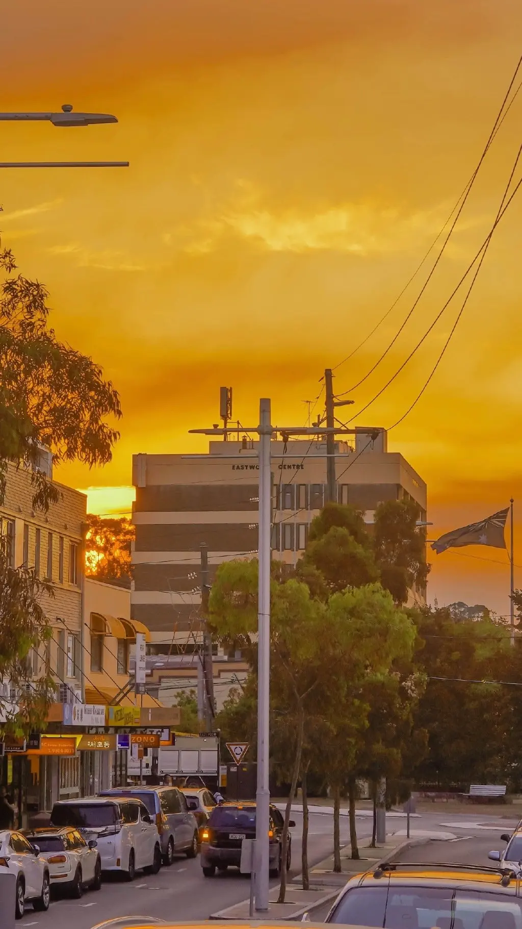 

Universal 4PCS RC Tires for 1/7 ARRMA Infraction Limitless FELONY, Fits FSRC Model GT 1/8 HuanNao X3GT, 17mm Hex On-Road Wheels