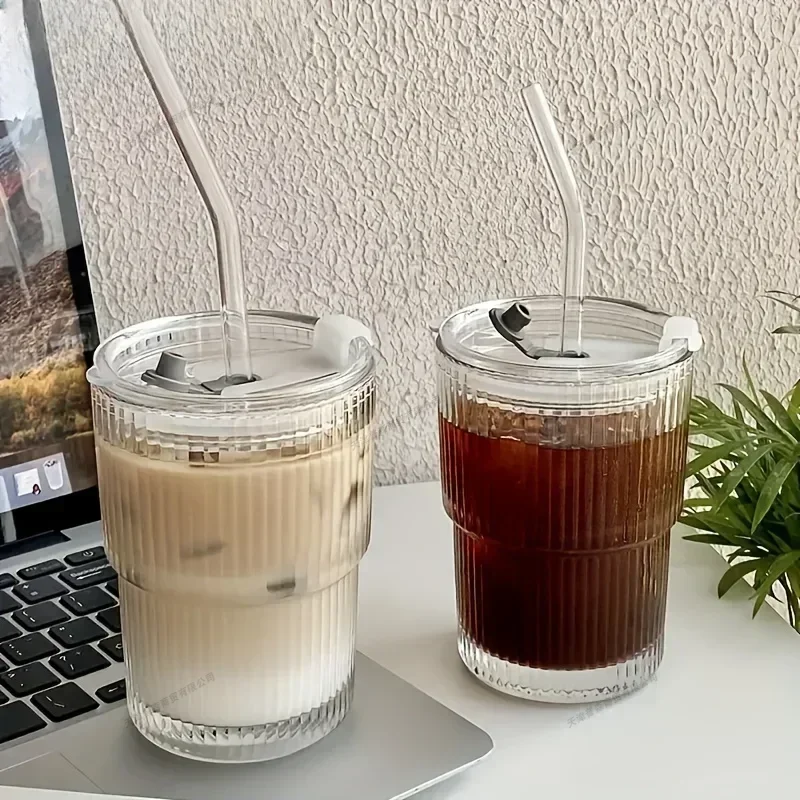 Vaso de vidrio a rayas de 450ML, vaso transparente con tapa y pajita, vaso de agua de leche, jugo de té y café helado, diseño elegante