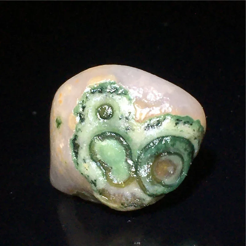 Natural High Quality Alashan Gobi Agate Eye Stone Crystal Rough Stones Decorations Multi-variety Mineral Specimen Collection