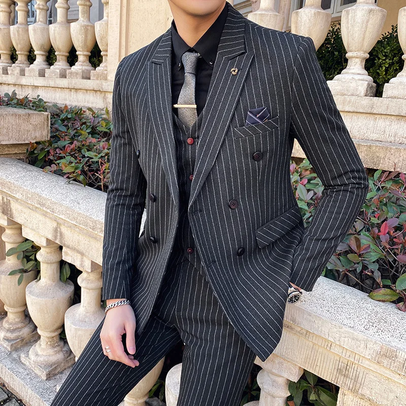 

KIDWHXR Man Two-piece Suits British Style Striped Double-breasted Blazer Male Straight-leg Pant Men Slim Business Suit Outfit